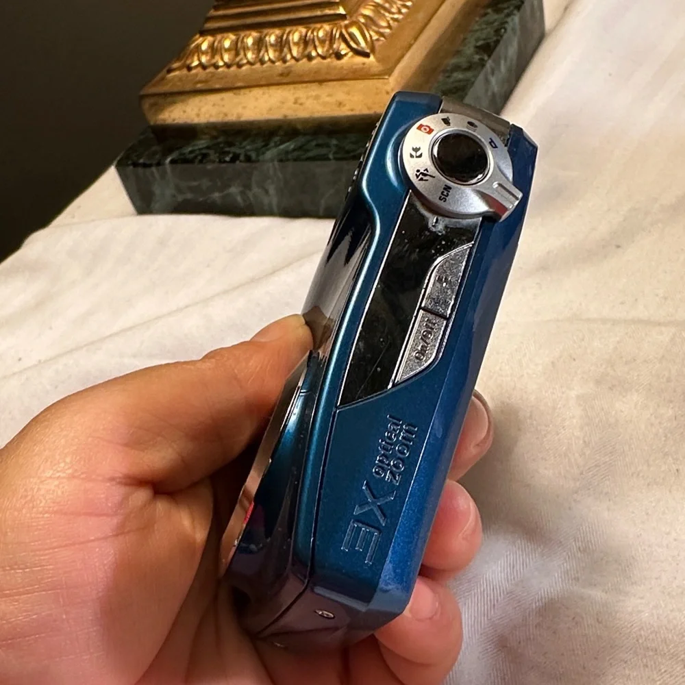 Kodak Compact Digital Camera in Blue with Silver Trim